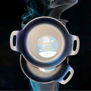 NEW 14oz FireIron Black Enamel Cast Iron Round Mini Server Induction Pan 6-3/8”